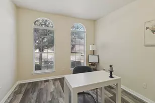 6207 Weaver Dr, Arlington, TX 76001 - Photo 14