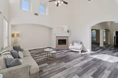 6207 Weaver Drive, Arlington, TX 76001 - Photo 8