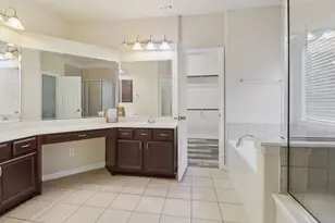 6207 Weaver Dr, Arlington, TX 76001 - Photo 16