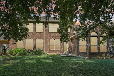 6207 Weaver Drive, Arlington, TX 76001 - Photo 2