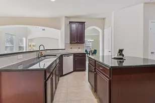 6207 Weaver Dr, Arlington, TX 76001 - Photo 10