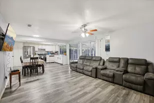 3601 Chime St, Irving, TX 75062 - Photo 4