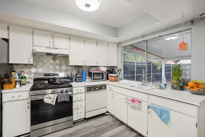 3601 Chime Street, Irving, TX 75062 - Photo 8