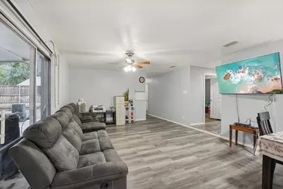 3601 Chime Street, Irving, TX 75062 - Photo 6