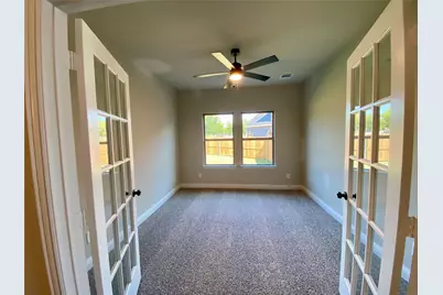 410 Aldred Street, Greenville, TX 75401 - Photo 6