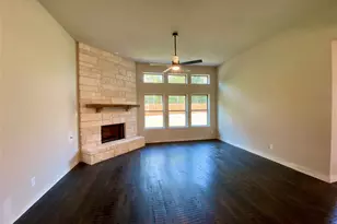 410 Aldred St, Greenville, TX 75401 - Photo 16