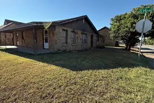 1849 S 14th St, Abilene, TX 79602 - Photo 4