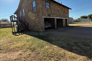 1849 S 14th St, Abilene, TX 79602 - Photo 6