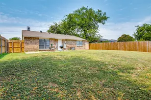 10222 Red Maple Dr, Dallas, TX 75249 - Photo 22