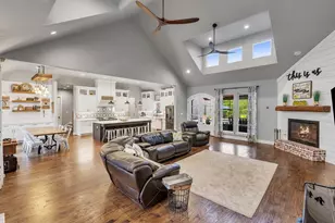 297 Timberwood Trl, Quinlan, TX 75474 - Photo 8