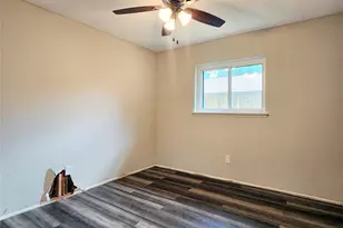 338 Wildbriar Dr, Garland, TX 75043 - Photo 20