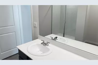 418 Regiment Road, Sherman, TX 75090 - Photo 4