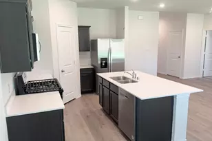 505 Regiment Rd, Sherman, TX 75090 - Photo 10