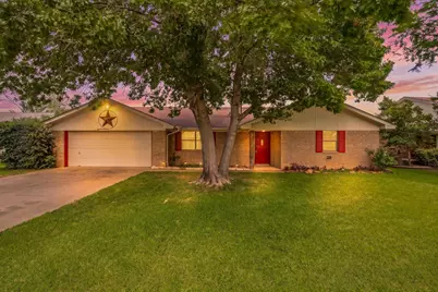 1407 Inglewood Drive, Stephenville, TX 76401 - Photo 1