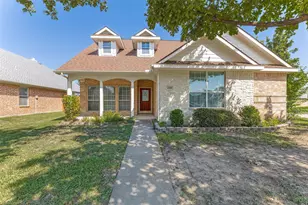 6100 Huntington Dr, Haltom City, TX 76137 - Photo 1