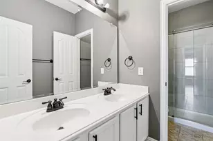 2425 Thunderbrook Dr, Little Elm, TX 75068 - Photo 36