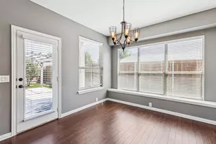 2425 Thunderbrook Dr, Little Elm, TX 75068 - Photo 10