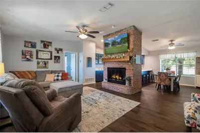 8229 E Lone Oak Road Road, Valley View, TX 76272 - Photo 2