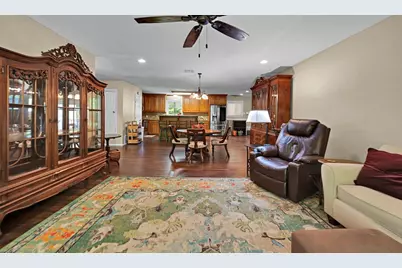 1732 Hilltop Drive, Waco, TX 76710 - Photo 4