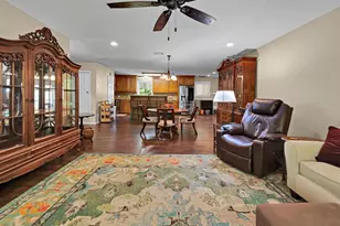 1732 Hilltop Dr, Waco, TX 76710 - Photo 4