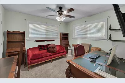 1732 Hilltop Drive, Waco, TX 76710 - Photo 24