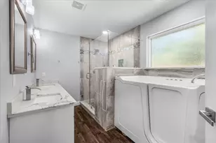 5119 San Marcos Ct, Granbury, TX 76048 - Photo 16