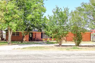 612 S Files St, Itasca, TX 76055 - Photo 1