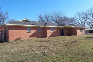 612 S Files St, Itasca, TX 76055 - Photo 24