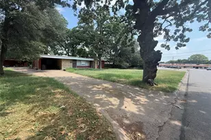 709 Lynda Ln, Arlington, TX 76013 - Photo 1