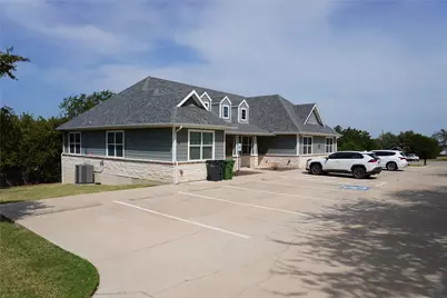 212 E Broadway Street, Prosper, TX 75078 - Photo 4