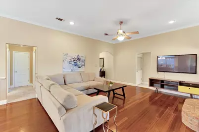 315 W 6th Street, Justin, TX 76247 - Photo 8