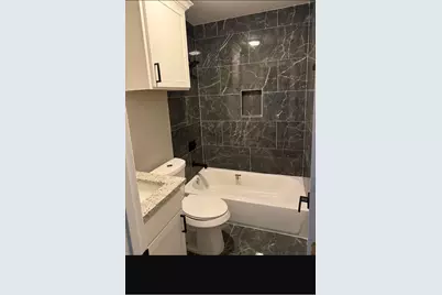 219 SE 13th #4, Grand Prairie, TX 75051 - Photo 4