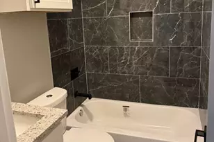 219 SE 13th, Grand Prairie, TX 75051 - Photo 4