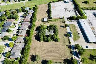 1809 Southeast Pkwy, Arlington, TX 76018 - Photo 1