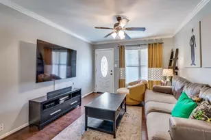 103 NE Murphy Rd, Burleson, TX 76028 - Photo 2