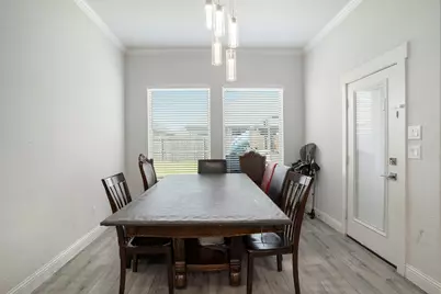 1824 Royal Lake Drive, Grand Prairie, TX 75052 - Photo 8