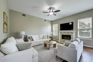 3622 Flagstone Dr, Carrollton, TX 75007 - Photo 10