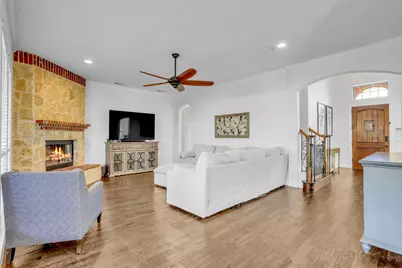 2817 Spring Hollow Court, Highland Village, TX 75077 - Photo 10