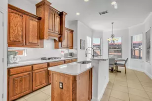 2817 Spring Hollow Ct, Highland Village, TX 75077 - Photo 8