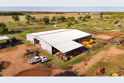 1241 County Road 24, Estelline, TX 79201 - Photo 20