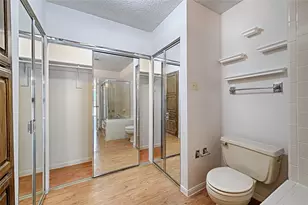 2109 Rainbow Dr, Arlington, TX 76011 - Photo 12