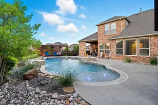 7945 Forest Lakes Dr, North Richland Hills, TX 76182 - Photo 2