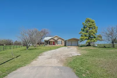 945 Fm 902, Gainesville, TX 76240 - Photo 2