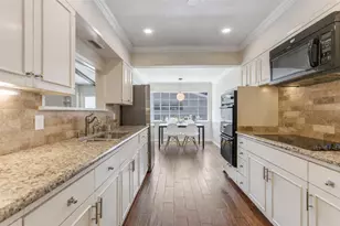 12308 Cedar Bend Dr, Dallas, TX 75244 - Photo 6