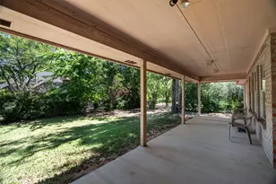 8911 Magnolia Vale Dr, Granbury, TX 76049 - Photo 32