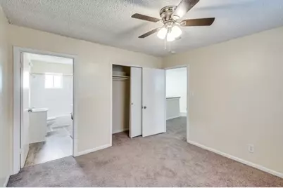 512 S Delaware Street #5, Irving, TX 75060 - Photo 8