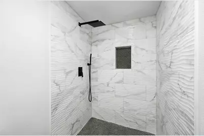 1629 Pine Street, Dallas, TX 75215 - Photo 22