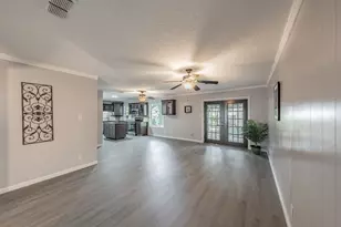 6904 Echo Hill Dr, Watauga, TX 76148 - Photo 14