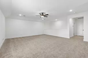 10453 Livestock Ave, Venus, TX 76084 - Photo 22