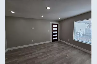 4806 Virginia Avenue #205, Dallas, TX 75204 - Photo 4